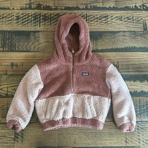 Girls Patagonia zip up hoodie